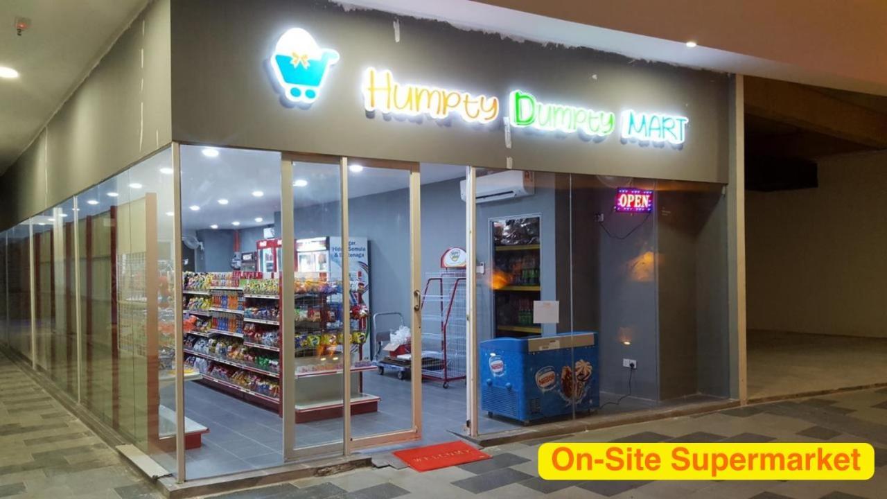 Sinar Rasa Homestay At I-Soho, I-City Shah Alam Exterior photo On-site supermarket