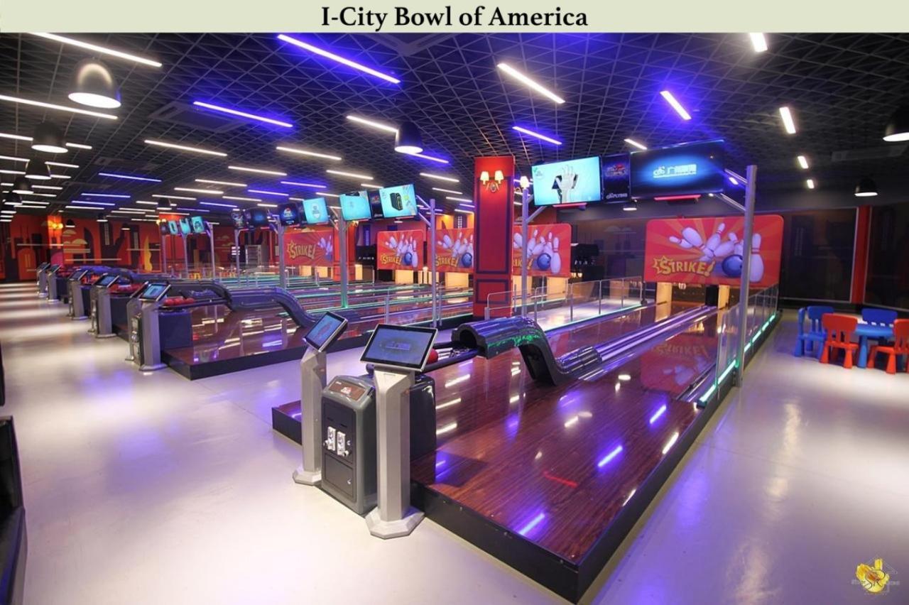Sinar Rasa Homestay At I-Soho, I-City Shah Alam Exterior photo I-City Bowl of America